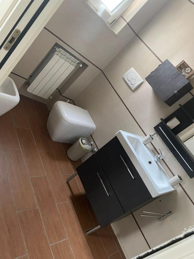 Villa Themaki'Shouse Fiumicino Esterno foto
